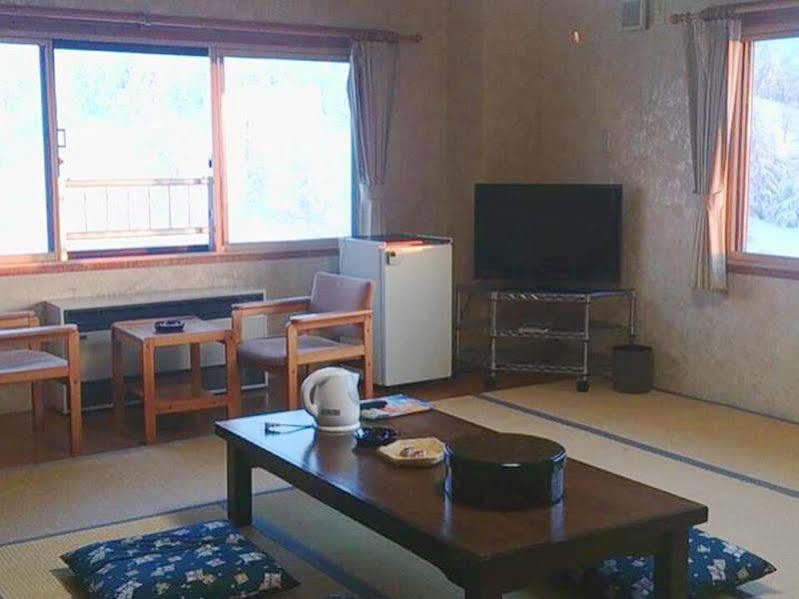 凌云阁酒店 上富良野町 外观 照片